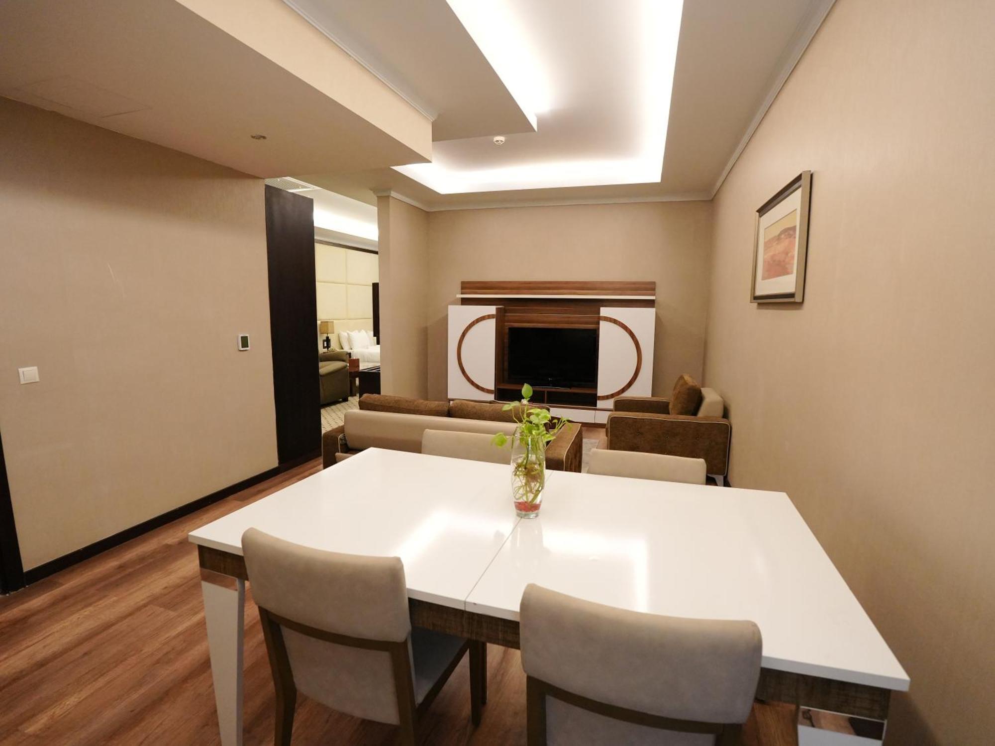 Canyon Hotel ארביל מראה חיצוני תמונה